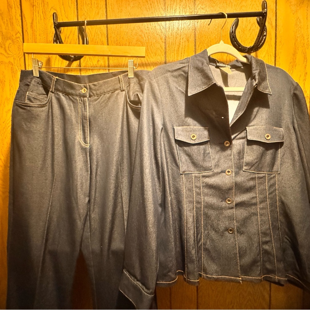 Stylish Denim Jacket and Pants Set
